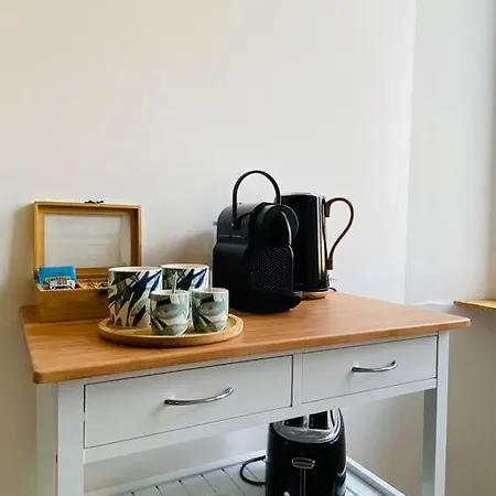 Apartamento Le Condorcet. Charme Et Confort A Championnet