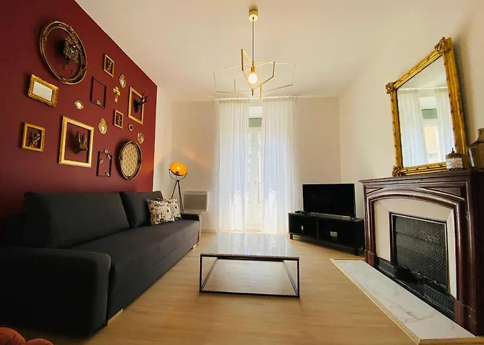 Le Condorcet. Charme Et Confort A Championnet Apartment